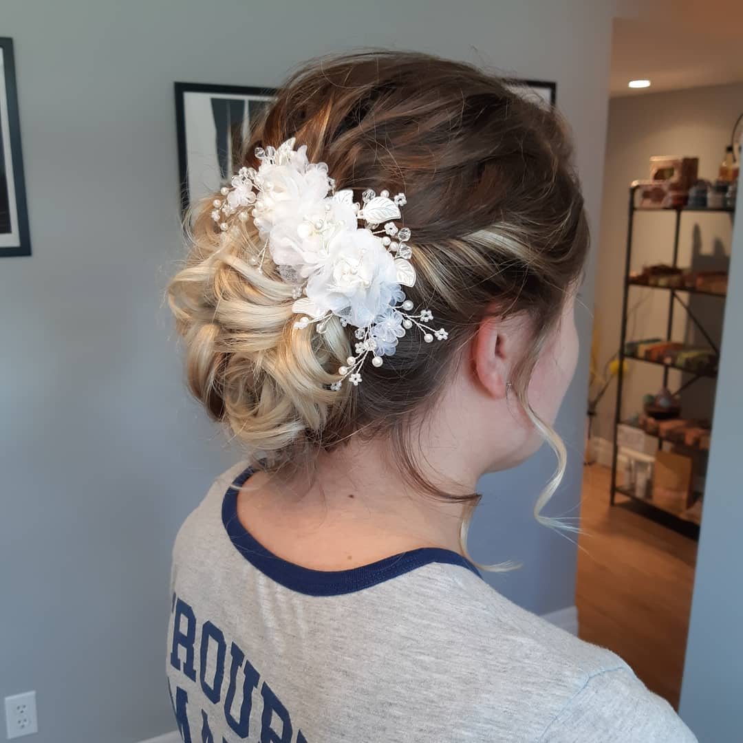 Chignon floral d’occasion
